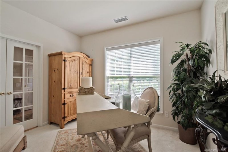 Property image 5 at 14154 Fitzroy Lane, Charlotte, NC 28277