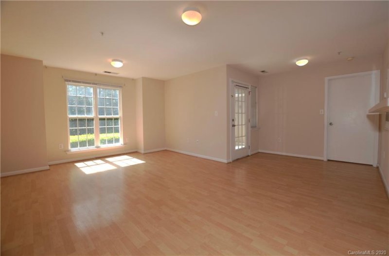 Property image 2 at 9849 Campus Walk Lane, Charlotte, NC 28262