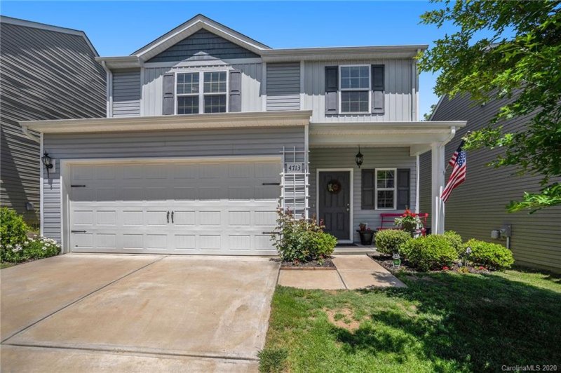 Property image 3 at 4713 Opus Lane, Charlotte, NC 28214