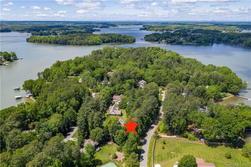 Property image 3 at 274 Robinson Road, Mooresville, NC 28117