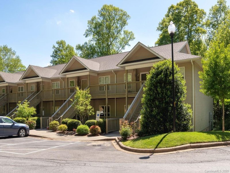 602 Carrington Place