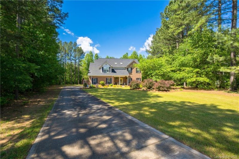 Property image 3 at 6986 Ridgeway Road, Stanley, NC 28164