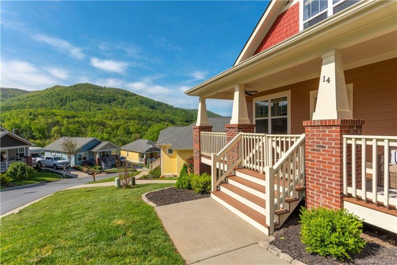 Property image 3 at 14 Byrdcliffe Lane, Asheville, NC 28805