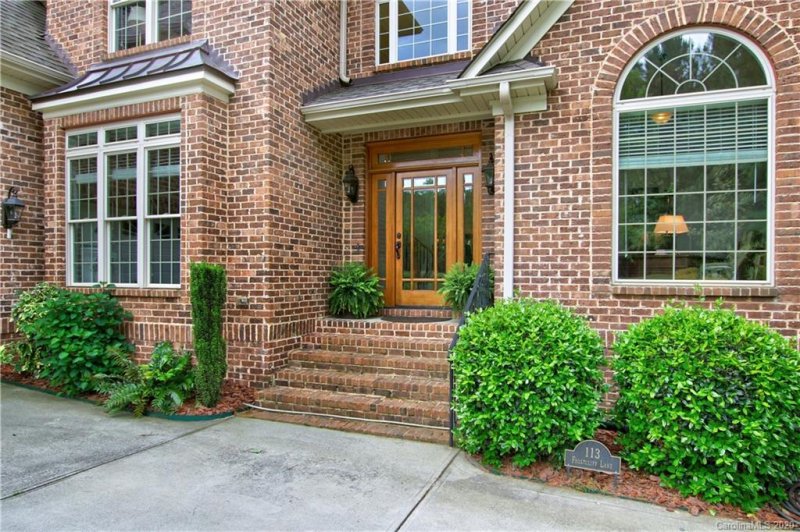 Property image 3 at 113 Frostcliff Lane, Mooresville, NC 28117