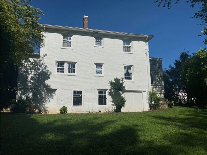 Property image 3 at 414 Westview Street, Lenoir, NC 28645