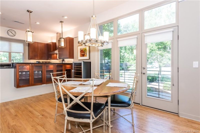 Property image 4 at 1150 Park West Drive, Charlotte, NC 28209