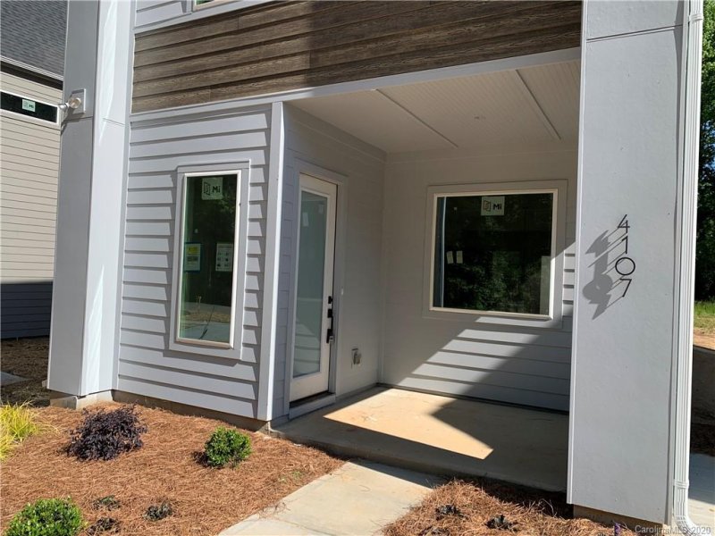 Property image 2 at 4107 Merlane Drive, Charlotte, NC 28206