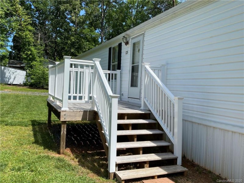 Property image 2 at 125 Island View Drive, New London, NC 28127