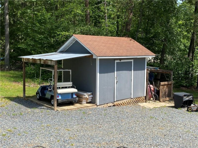 Property image 3 at 125 Island View Drive, New London, NC 28127