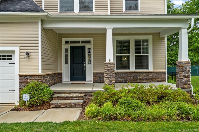 Property image 3 at 433 Leaf Arbor Court, Clover, SC 29710