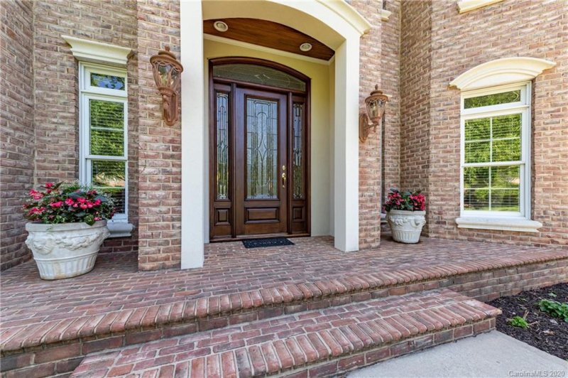 Property image 2 at 1012 Honors Court, Marvin, NC 28173