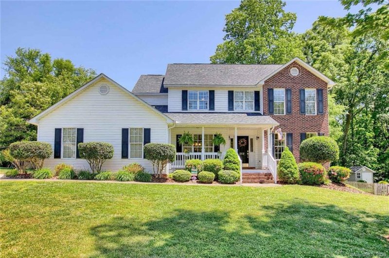 255 Bonaventure Drive