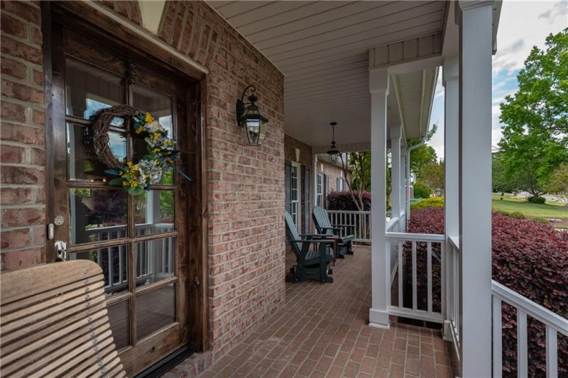 Property image 5 at 16 Par Drive, Granite Falls, NC 28630