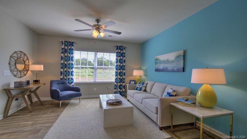 Property image 5 at 6029 Guildford Hill Lane, Charlotte, NC 28215