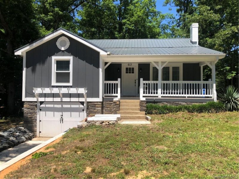 613 Montgomery Avenue