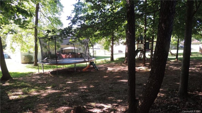 Property image 5 at 2071 Redberry Lane, Conover, NC 28613