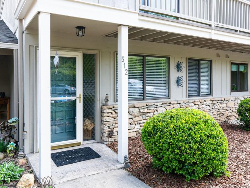 Property image 2 at 512 Davis Mountain Road, Laurel Park, NC 28739