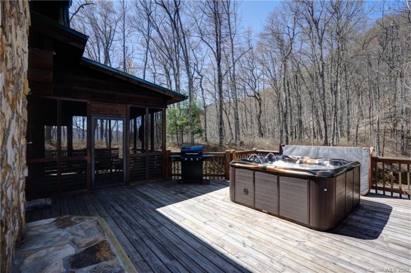 Property image 4 at 636 Shiners Ridge, Almond, NC 28702