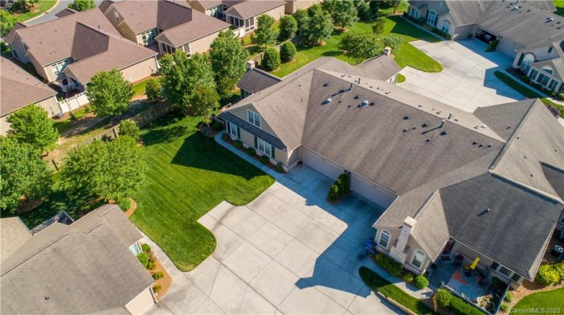 Property image 4 at 2352 Coltsview Lane, Matthews, NC 28105