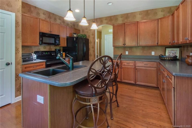 Property image 3 at 8434 Meadowcreek Village Drive, Locust, NC 28097