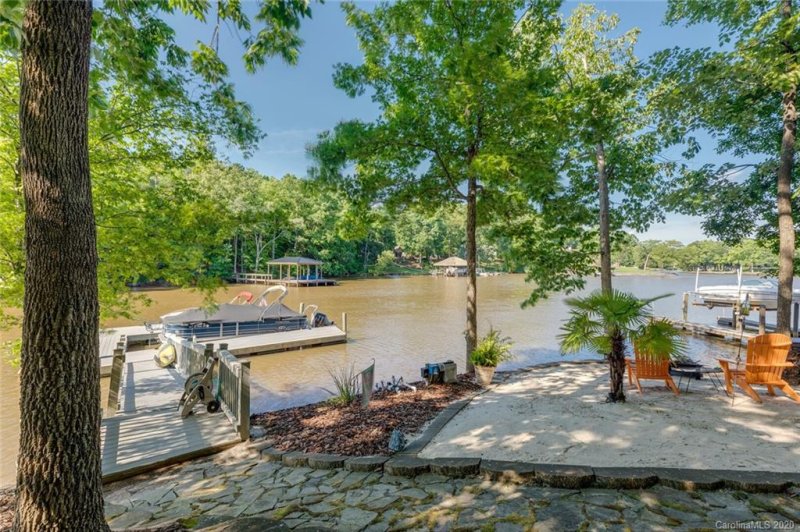 Property image 4 at 940 Thorn Ridge Lane, Clover, SC 29710