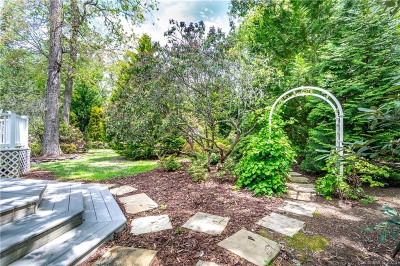 Property image 4 at 113 W Laurel Lane, Etowah, NC 28729