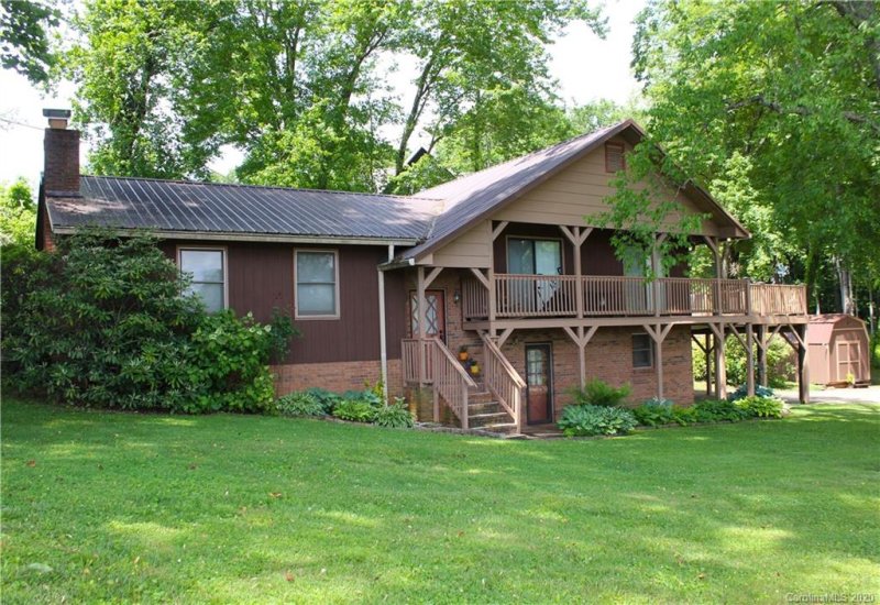 Property image 2 at 41 Burke Street, Waynesville, NC 28786