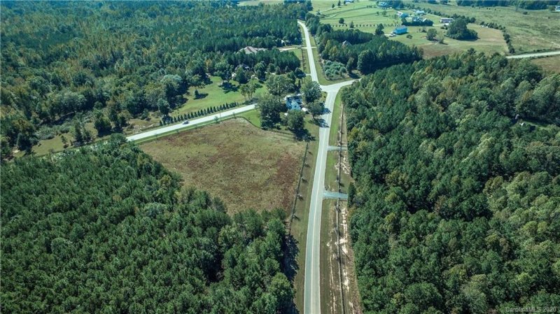 Property image 3 at 27 Sherrer Road, York, SC 29745