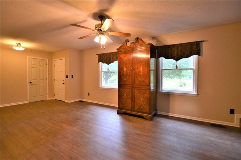 Property image 4 at 106 Red Oak Drive, Lenoir, NC 28645