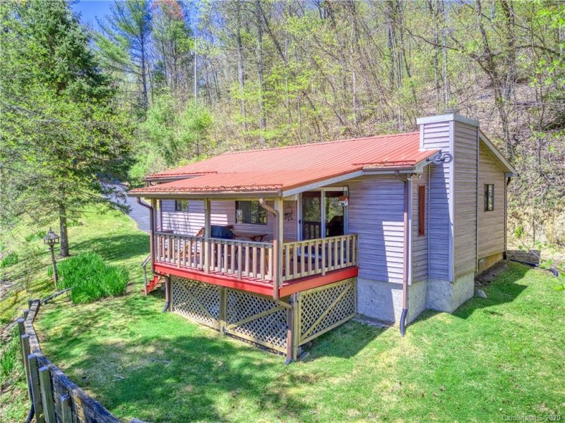 Property image 3 at 1896 Hurricane Ridge Trace, Clyde, NC 28721