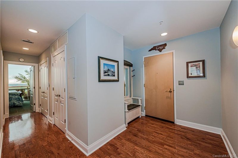 Property image 4 at 315 Arlington Avenue, Charlotte, NC 28203