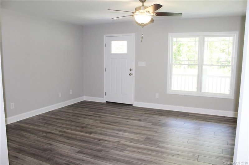 Property image 3 at 216 Brentwood Drive, Maiden, NC 28650