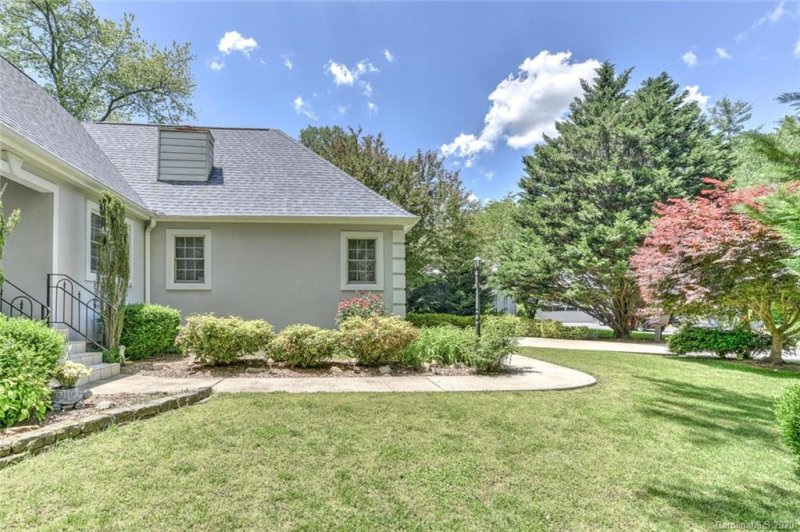 Property image 4 at 200 Turkey Pine Court, Mills River, NC 28759