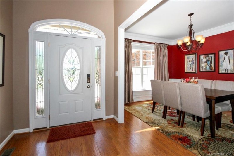 Property image 3 at 10531 Olde Irongate Lane, Mint Hill, NC 28227