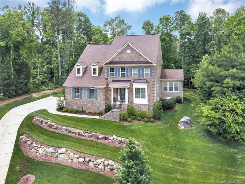 Property image 2 at 10925 Preservation Park Drive, Charlotte, NC 28214