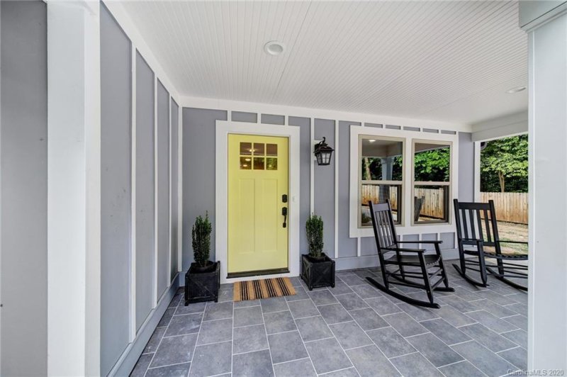 Property image 2 at 519 Fallingswood Court, Charlotte, NC 28217