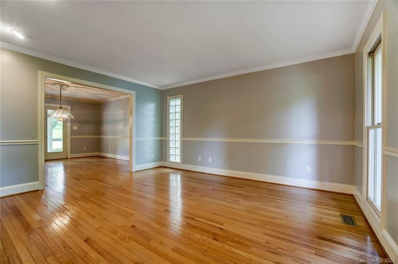 Property image 4 at 214 Baymount Drive, Statesville, NC 28625