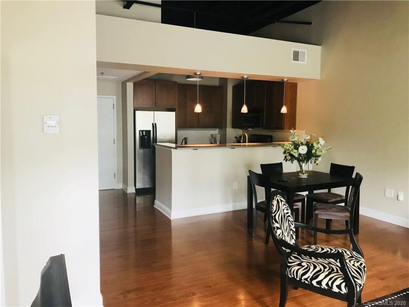 Property image 3 at 3920 Sharon Road, Charlotte, NC 28211