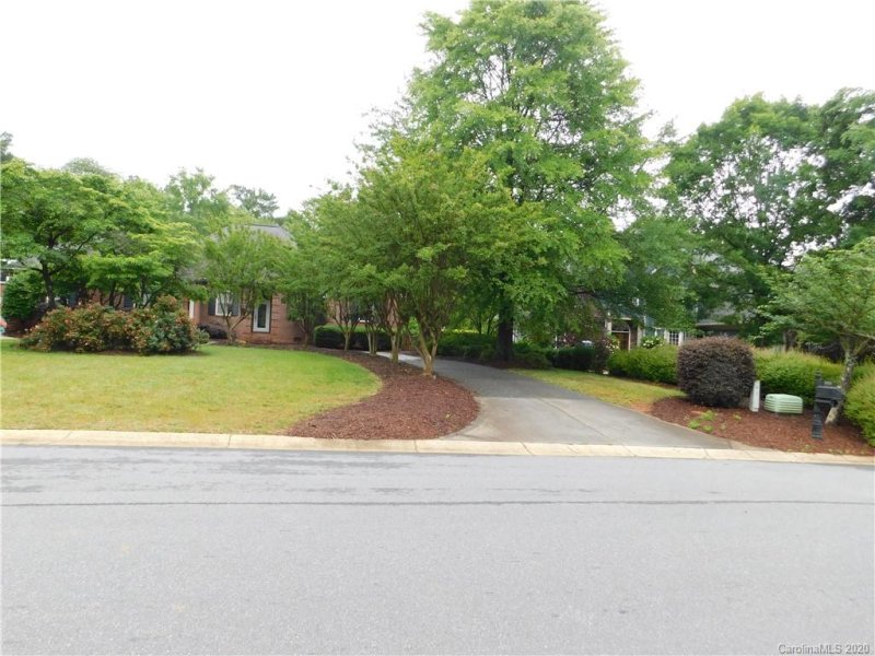 Property image 5 at 7975 Bay Pointe Drive, Denver, NC 28037