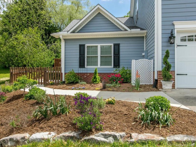 Property image 3 at 410 Sand Meadow Court, Fletcher, NC 28732