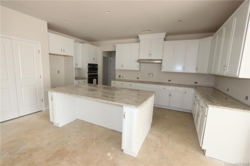 Property image 3 at 12612 Longford Crossing Place, Huntersville, NC 28078