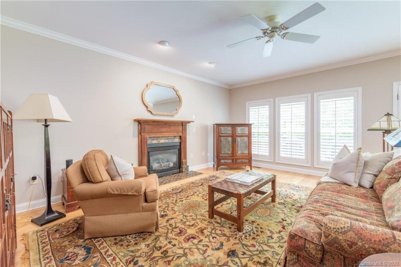 Property image 3 at 3008 Michelle Drive, Matthews, NC 28104