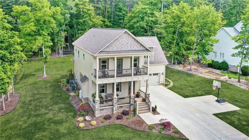 6421 Winding Creek Lane