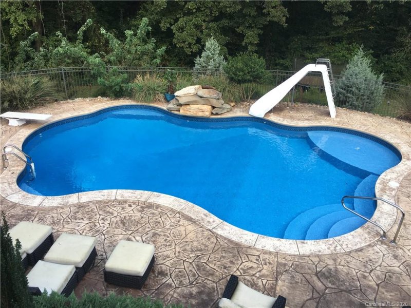 Property image 4 at 229 Baymount Drive, Statesville, NC 28625