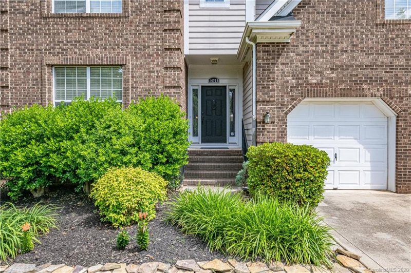 Property image 2 at 14719 Choate Circle, Charlotte, NC 28273