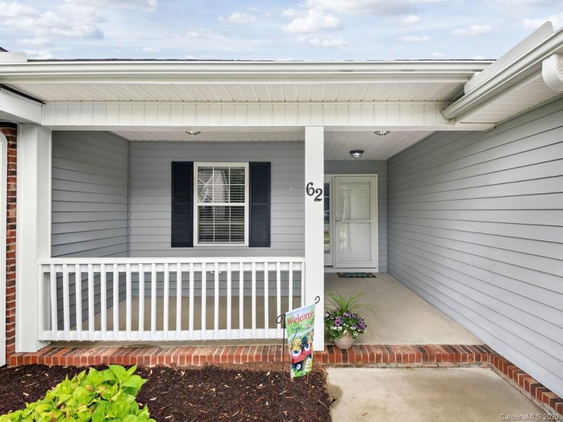 Property image 3 at 62 Beaver Dam Drive, Mills River, NC 28759