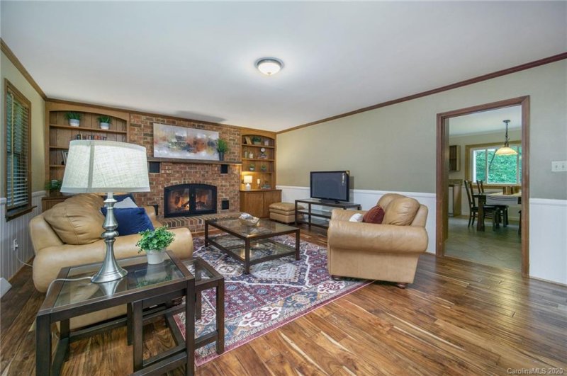 Property image 2 at 4212 Middle Stream Road, Charlotte, NC 28213