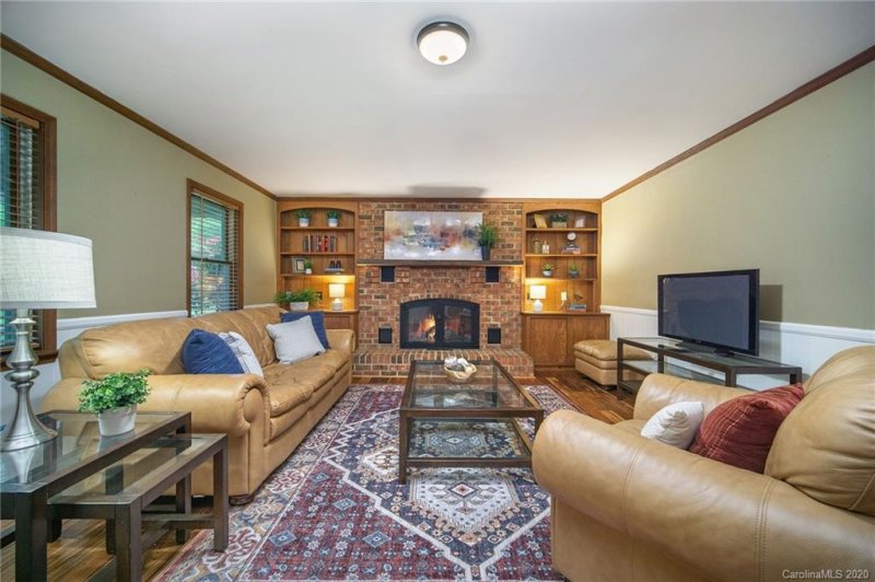 Property image 3 at 4212 Middle Stream Road, Charlotte, NC 28213