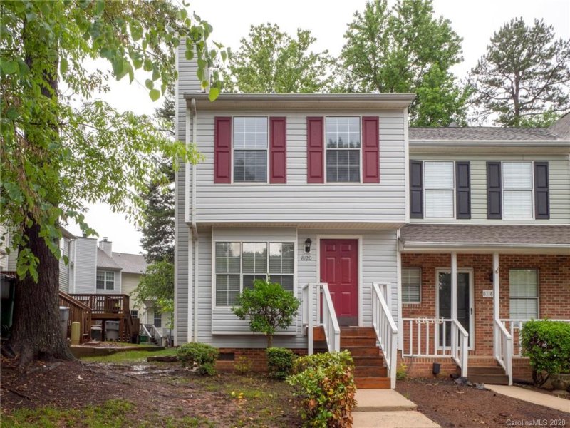 Property image 4 at 8120 Circle Tree Lane, Charlotte, NC 28277