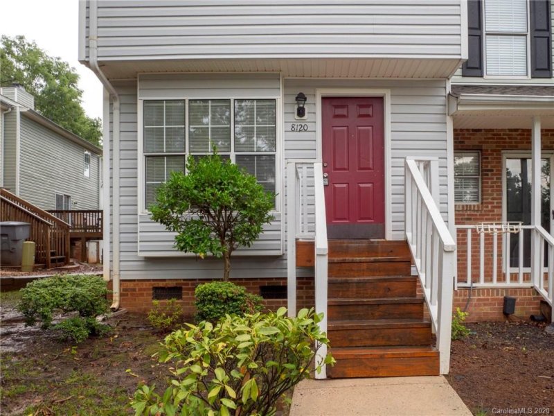 Property image 5 at 8120 Circle Tree Lane, Charlotte, NC 28277